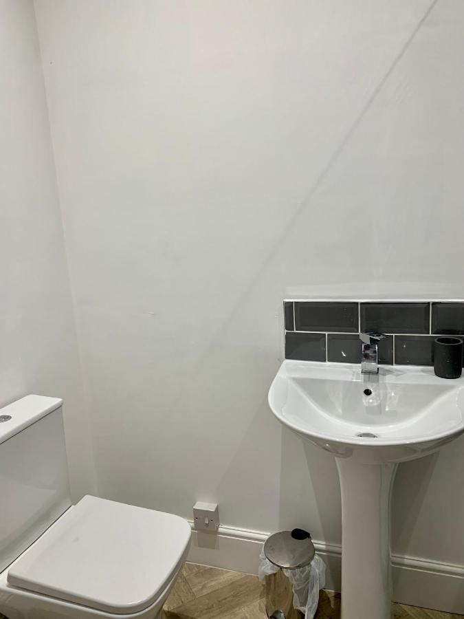 Lytham St Annes, A Spacious, High End, One Bedroomed Apartment 5 Εξωτερικό φωτογραφία